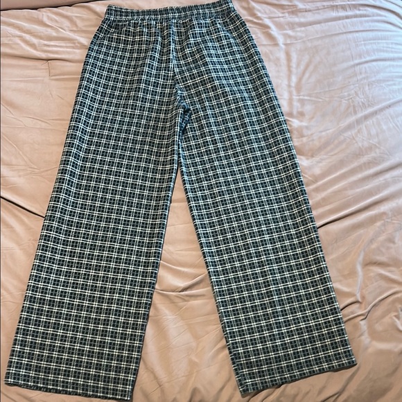 ZARA Kids Black and White Tapered Pants with Wide-Leg Design - Picture 6 of 6